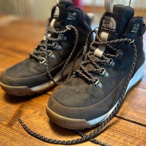 The North Face Women's Leather Hiking Boots Size 6.5
